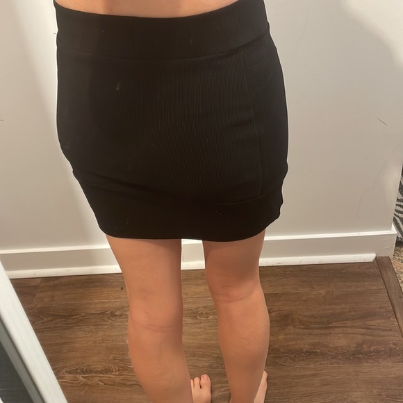 H&M Black Thick Skirt - Short Knit Skirt - Size 6 - Women’s Black Skirt Tight - Picture 2 of 4